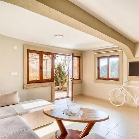 Savovic_Lux Apartment Petrovac Exterior photo
